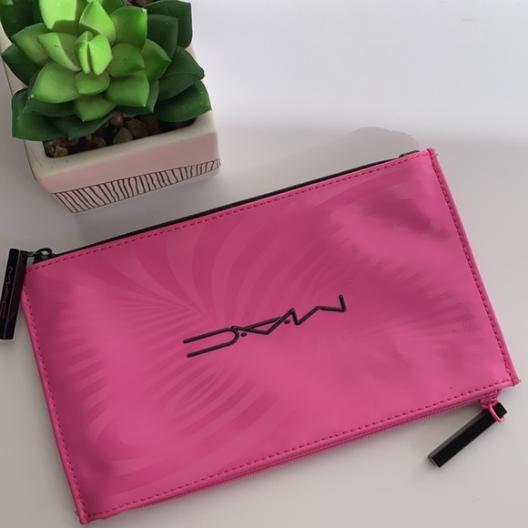 MAC 2 sided Cosmetic Pouch - Picture 2 of 5